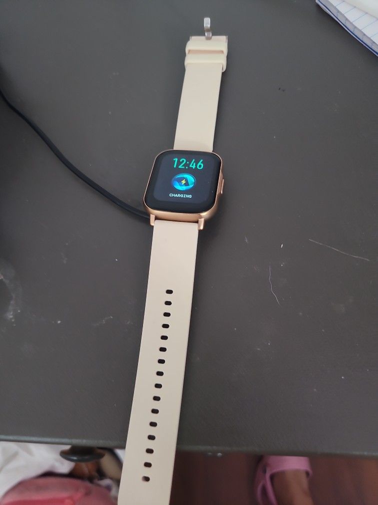 Fitness Tracker Smart Watch