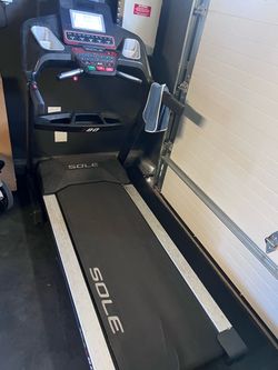 Sole F80 Treadmill