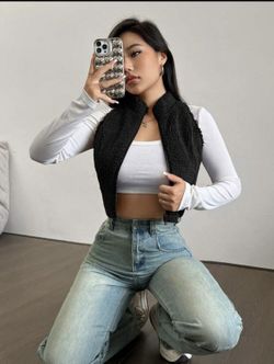 SHEIN EZwear Women's Zip Front Black Tank Top