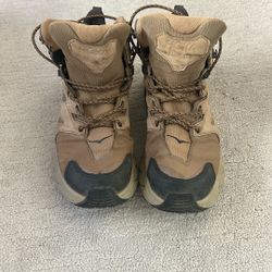 Hoka Anacapa Hiking Boots 