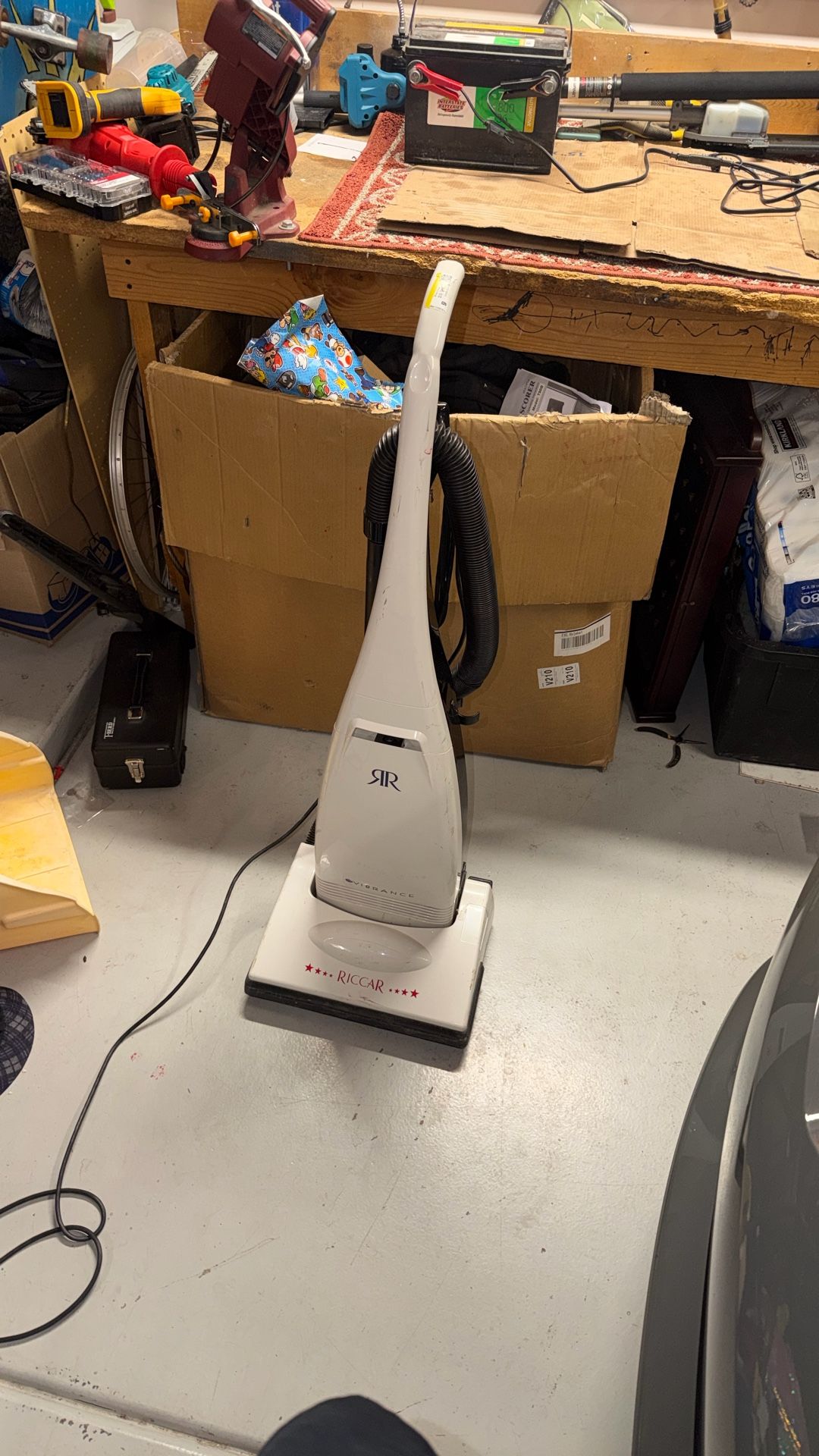 Riccar Vibrance Upright Vacuum Model R20e
