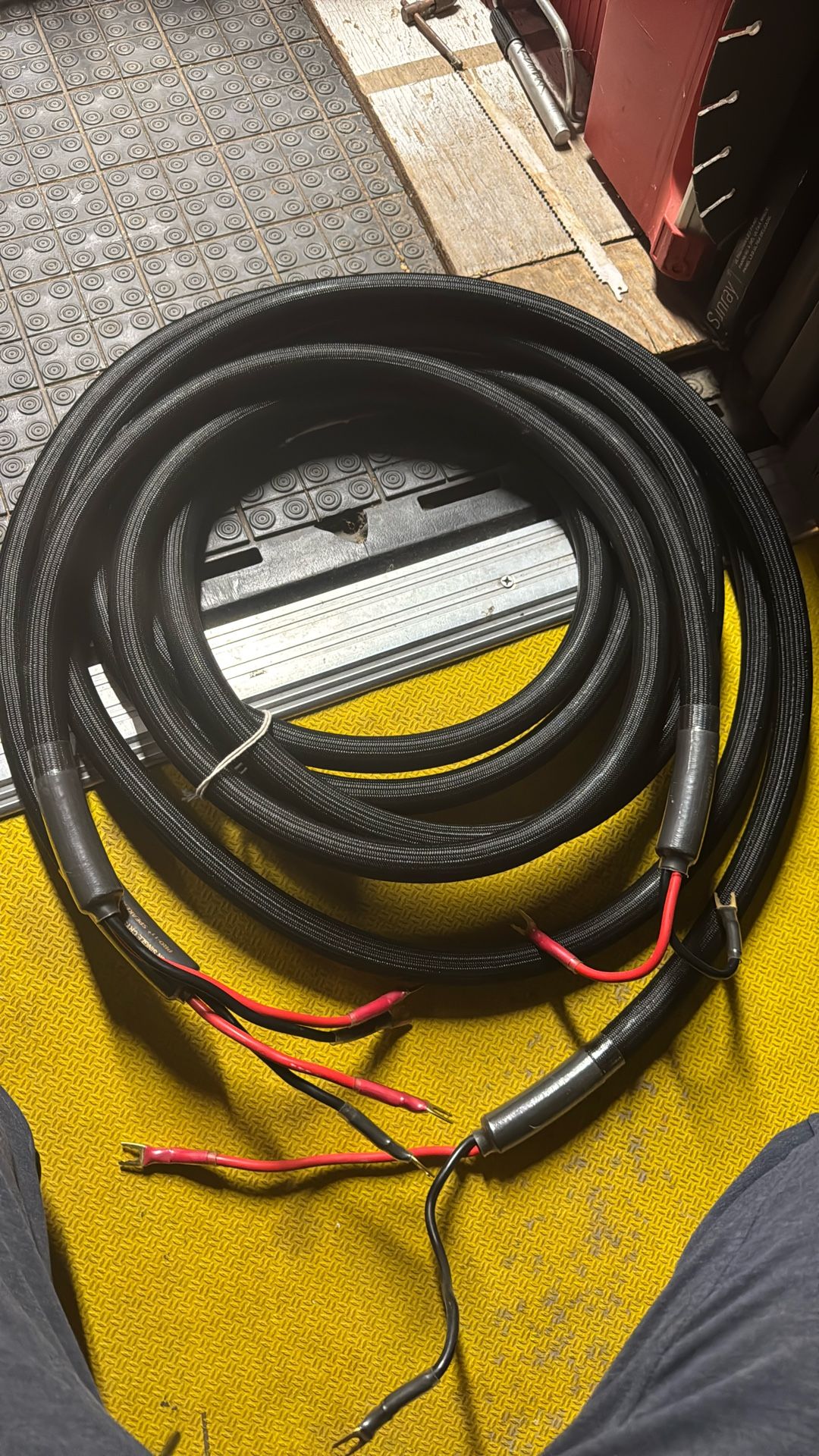 HARMONIC TECH 6N CRYSTAL COPPER PRO-11+ Speaks Cable