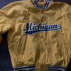 Steve And berry Michigan Starter Jacket Needs clean