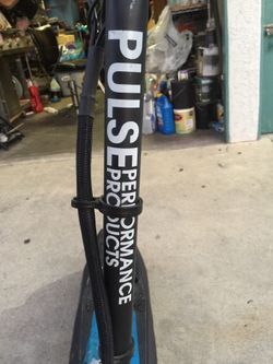 Escureb electrónica no la usa mi hijo para 180k tiene un año que la compre