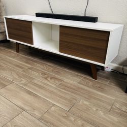 White Tv Stand With Wood Laminate Doors