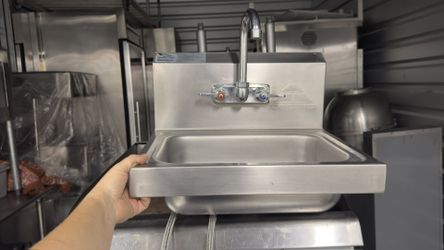 Advance Tabco 7-PS-60 Wall Mount Commercial Hand Sink