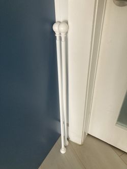 White Curtain Rods 25”-48”