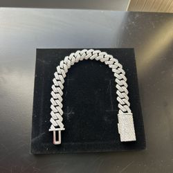 Cuban Bracelet VVS1 S925