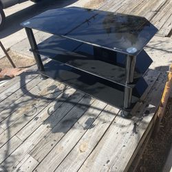 🌹TV STAND WITH 3 TEMPERED GLASS SHELVES-ALPHALINE BRAND-35.5” Long, 18”D, 20”tall🌹