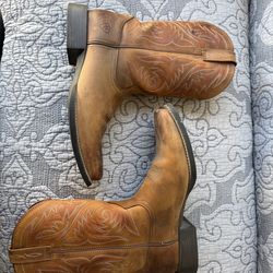 Boots for sale. Brand new