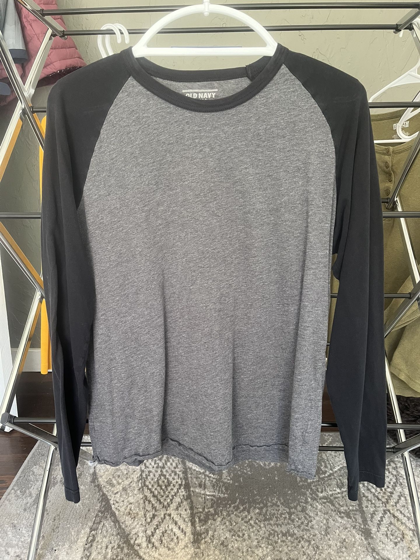Old Navy Women’s Long Sleeve Shirt- Size Small