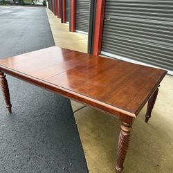 Ethan Allen Dining Room Table and  Chairs