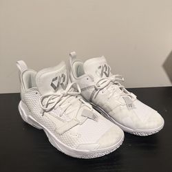 White Jordan’s (barely worn)