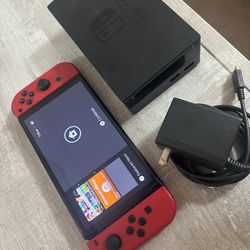 Nintendo Switch Oled W/ Dock & Charger