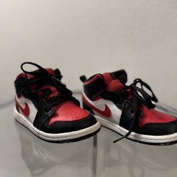 Toddler Sneaker Size 9