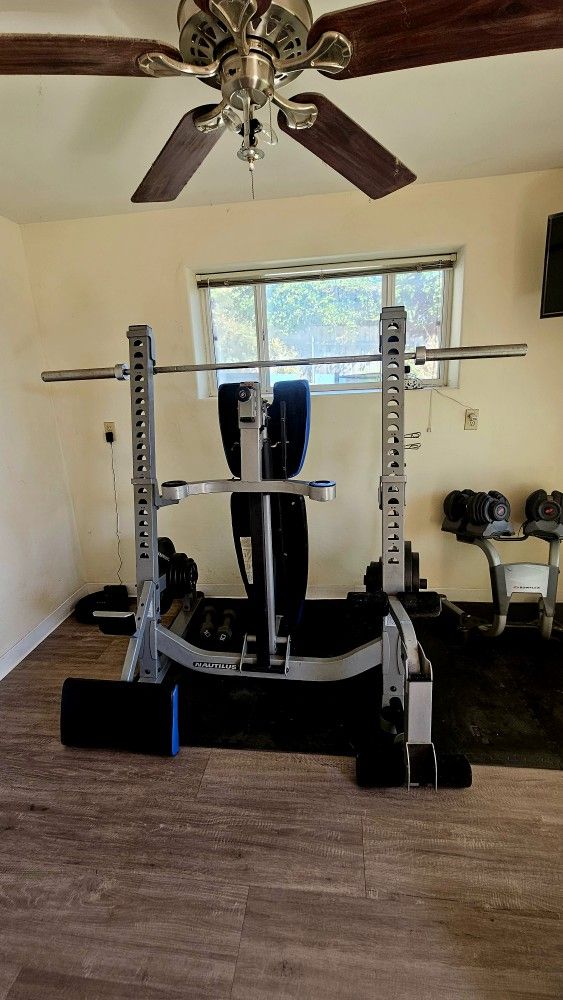 Nautilus Olympic Bench Press/ Squat Rack from Costco