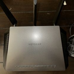 NETGEAR Nighthawk AC1900 Smart WiFi Router