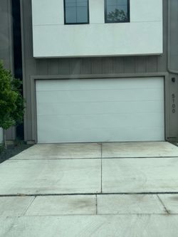 Garage door!