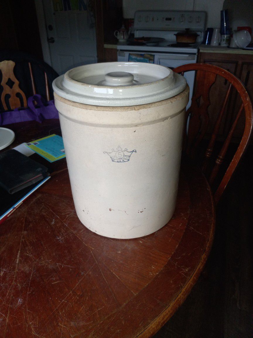 Antique 5 Gallon Crock With Lid