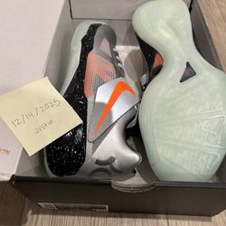 KD VI Galaxy  Deadstock size 11.5 Price: $225 firm