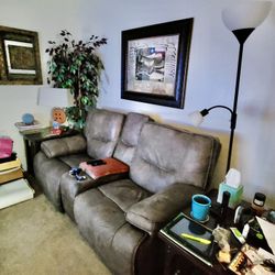 Recliners 