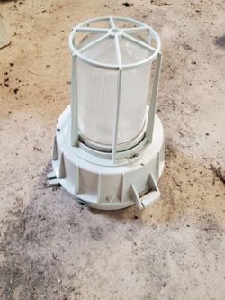 High bay light fixture