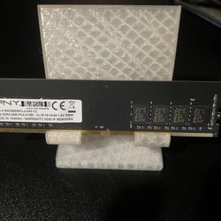 PNY PERFORMANCE M4U08S681LJJJ43-12 1x8GB DDR4 2666MHz