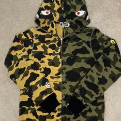 Bape 1st Camo half shark zip up Hoodie SS20 M for Sale in Simi