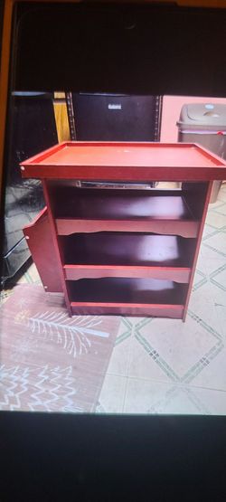 SIDE TABLE WITH SHELVES AND MAGAZINE/NEWSPAPER SIDE