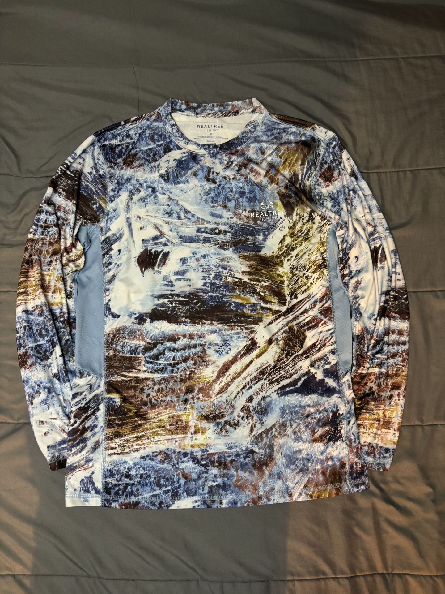Realtree Long Sleeve Camouflage Shirt