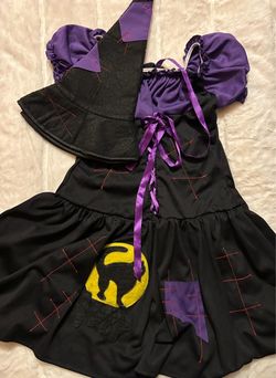 Witch/ Halloween / girl 6-7yrs