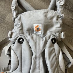 Ergobaby Omni 360 Classic All-Position Baby Carrier for Newborn to Toddler with Lumbar Support (7-45 Pounds), Pearl Grey