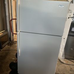 Whirlpool Refrigerator  32”