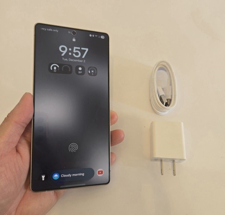 Samsung s25 Ultra 512gb 5G - UNLOCKED - Mint Condition (Titanium Gray)