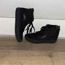 Vans Of The Wall U.S Kids  Size 3.0 Kid