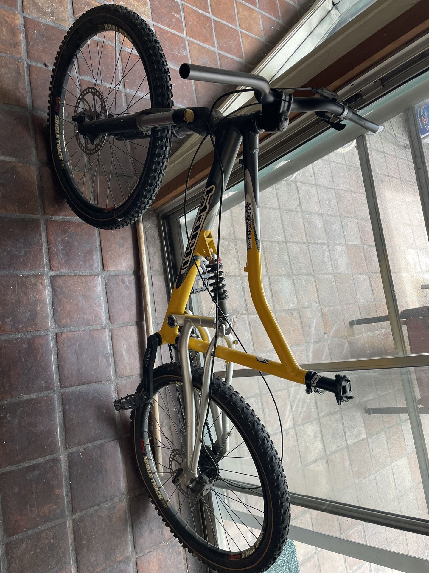 Haro X3 Downhill Mountain Bike