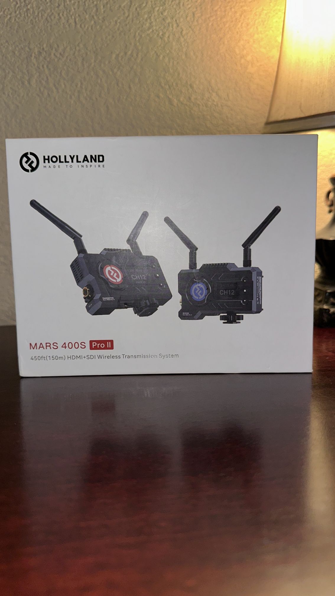 Hollyland Mars 400S Pro II HDMI + SDI Wireless Transmission System
