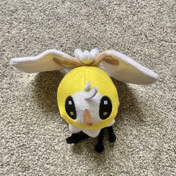 Pokémon Cutiefly Soft Toy Plush Tomy And Pokeball Plush Ball 