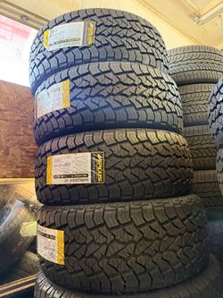 ‼️🚨vendo set de llantas 285 45 22 aplus tires allterain