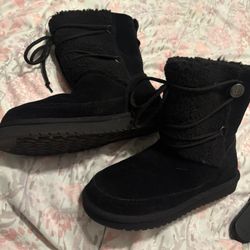 Ugg Koolaburra Size 7