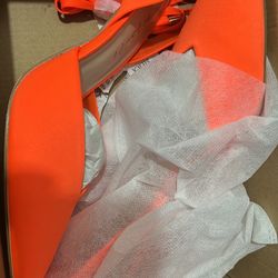 Orange Heel 