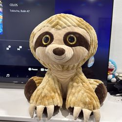 Big Sloth plushy