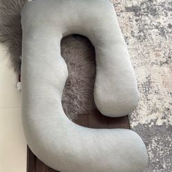 Momcozy Pregnancy Pillow 