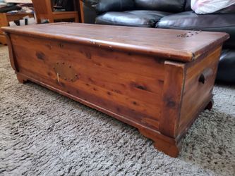  Vintage Cedar Sweetheart Chest