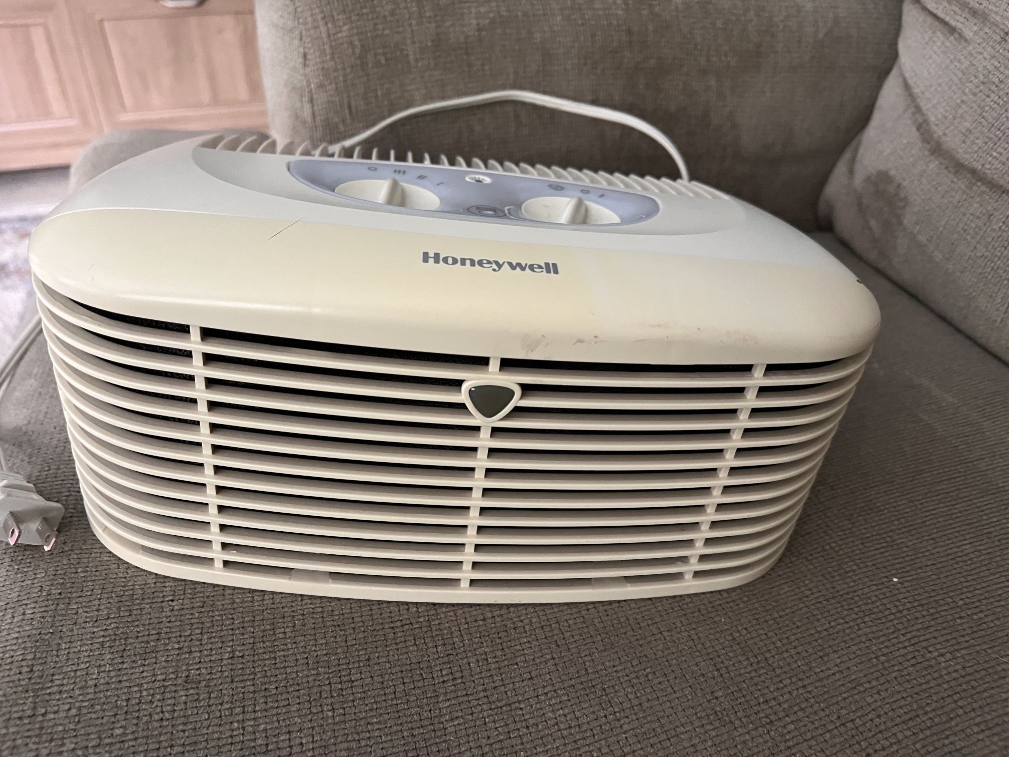 Honeywell HHT011 Air Purifier for Sale in Boca Raton, FL OfferUp