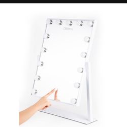 Beauty Creations Makeup Mirror 15 Bulb