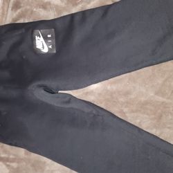 Boys Nike Joggers Size 5/6