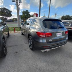 2019 Mercedes GLC 300 NICE CALL BENZ BOY 786-286-3000 FOR THE BEST PRICES 
