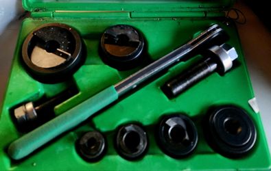GREENLEE KNOCKOUT PUNCH SET