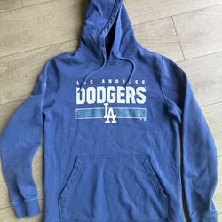 Dodger Sweatshirt     Boys size Small